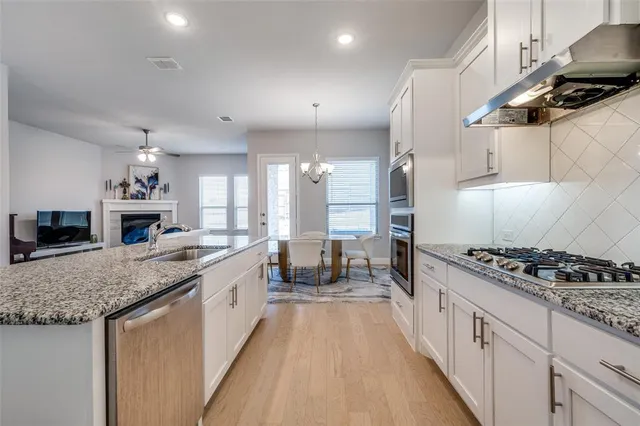 $515,000 | 6043 Liverpool Street, Aubrey, TX 76227