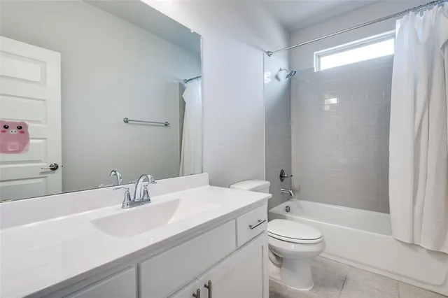 $515,000 | 6043 Liverpool Street, Aubrey, TX 76227