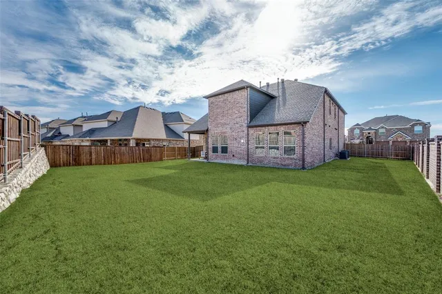 $515,000 | 6043 Liverpool Street, Aubrey, TX 76227