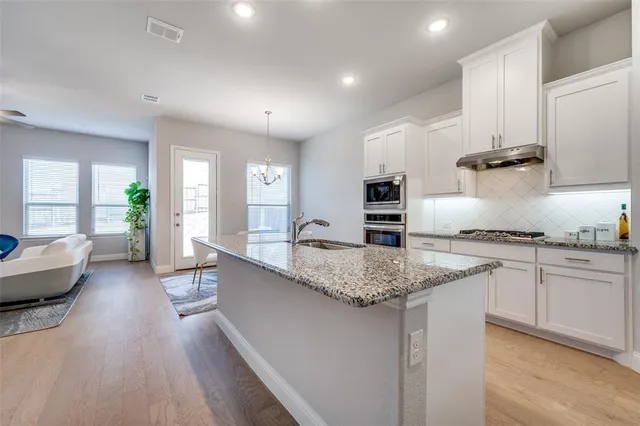 $515,000 | 6043 Liverpool Street, Aubrey, TX 76227