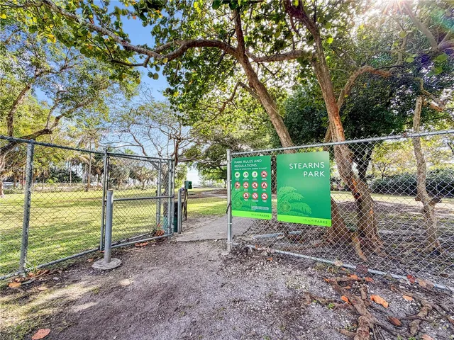 $2,200 | 520 Northeast 38th Street, Unit 9, Miami, FL 33137