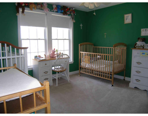 33 Glen Road Hopkinton, MA 01748 - Photo 16 of 24 Gallery Image 16