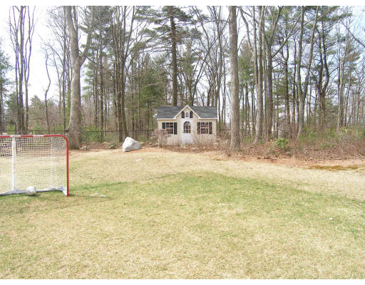 33 Glen Road Hopkinton, MA 01748 - Photo 23 of 24 Gallery Image 23
