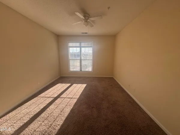 $1,300 | 2510 Friedland Place, Unit 202, Raleigh, NC 27617