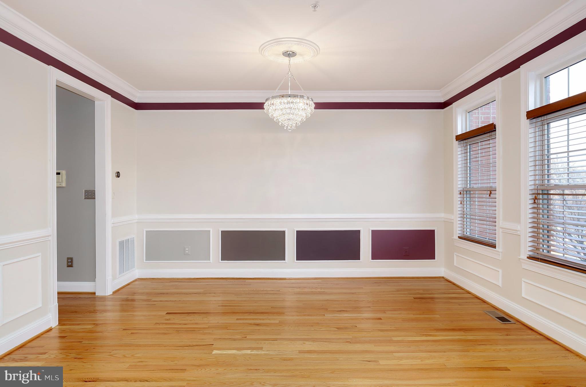 12106 Kinsley Place Reston, VA 20190 - Photo 14 of 30 Dining Room
