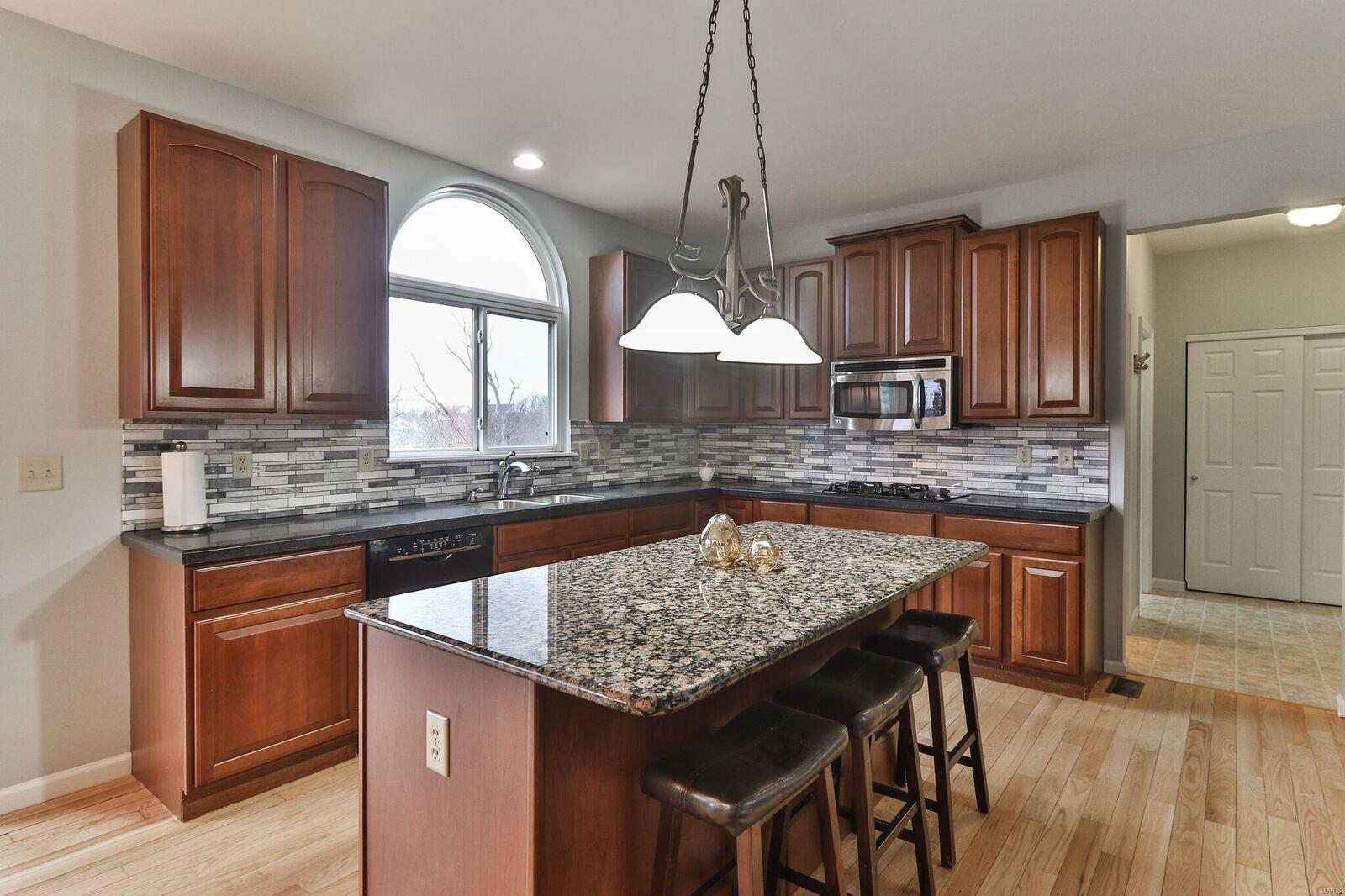 650 Grand View Ridge Court Eureka, MO 63025 - Photo 12 of 43 Gallery Image 12