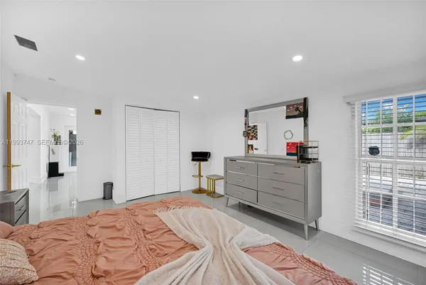 $860,000 | 6190 West 14th Avenue, Hialeah, FL 33012