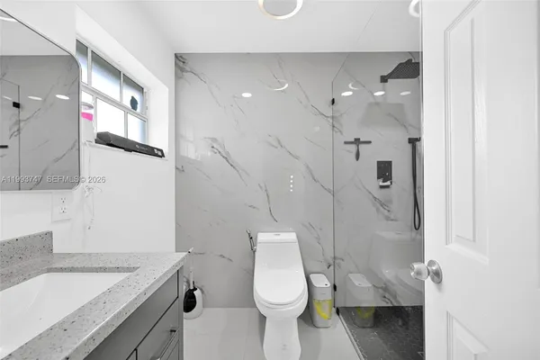 $860,000 | 6190 West 14th Avenue, Hialeah, FL 33012