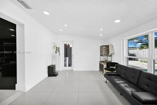 $860,000 | 6190 West 14th Avenue, Hialeah, FL 33012