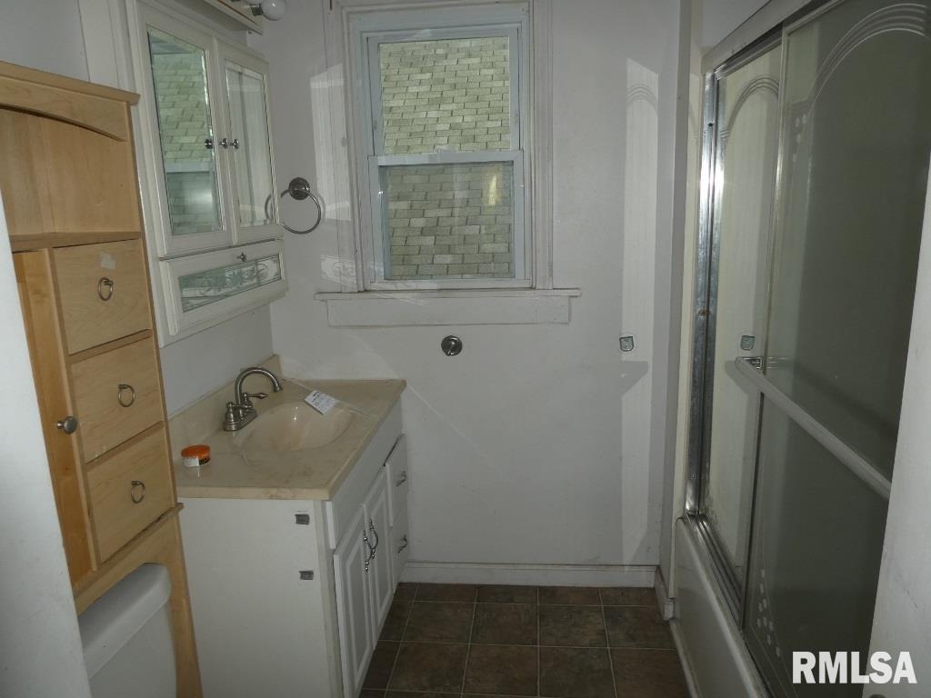 1608 South 8th Street Springfield, IL 62703 - Photo 15 of 17