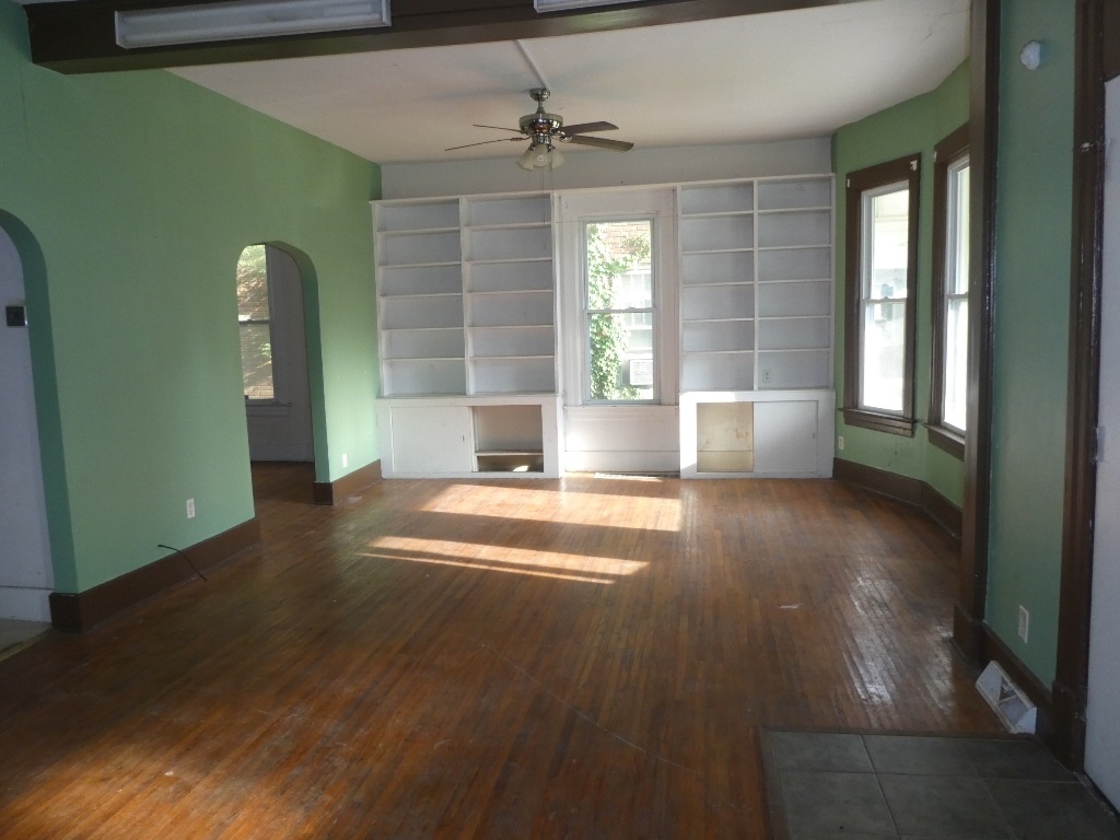 1608 South 8th Street Springfield, IL 62703 - Photo 3 of 17