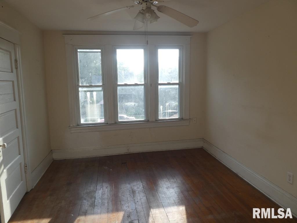 1608 South 8th Street Springfield, IL 62703 - Photo 9 of 17