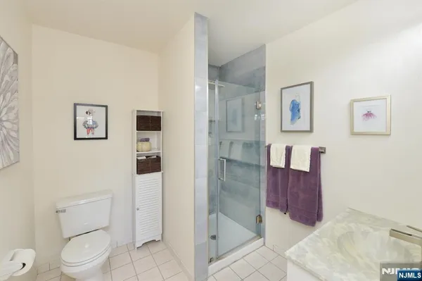 $421,000 | 20 Parkside Court, Wayne, NJ 07470