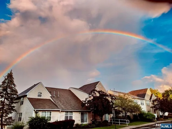 $421,000 | 20 Parkside Court, Wayne, NJ 07470