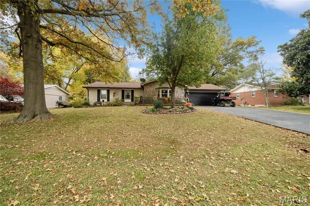 $169,000 | 111 West Mar-Elm Street, Scott City, MO 63780