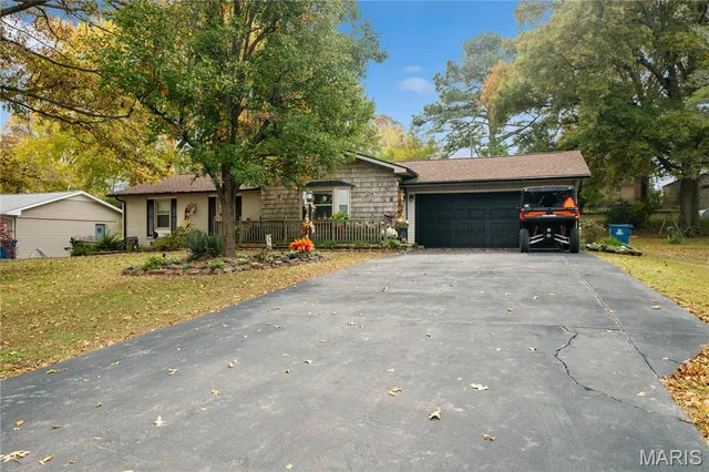 $169,000 | 111 West Mar-Elm Street, Scott City, MO 63780