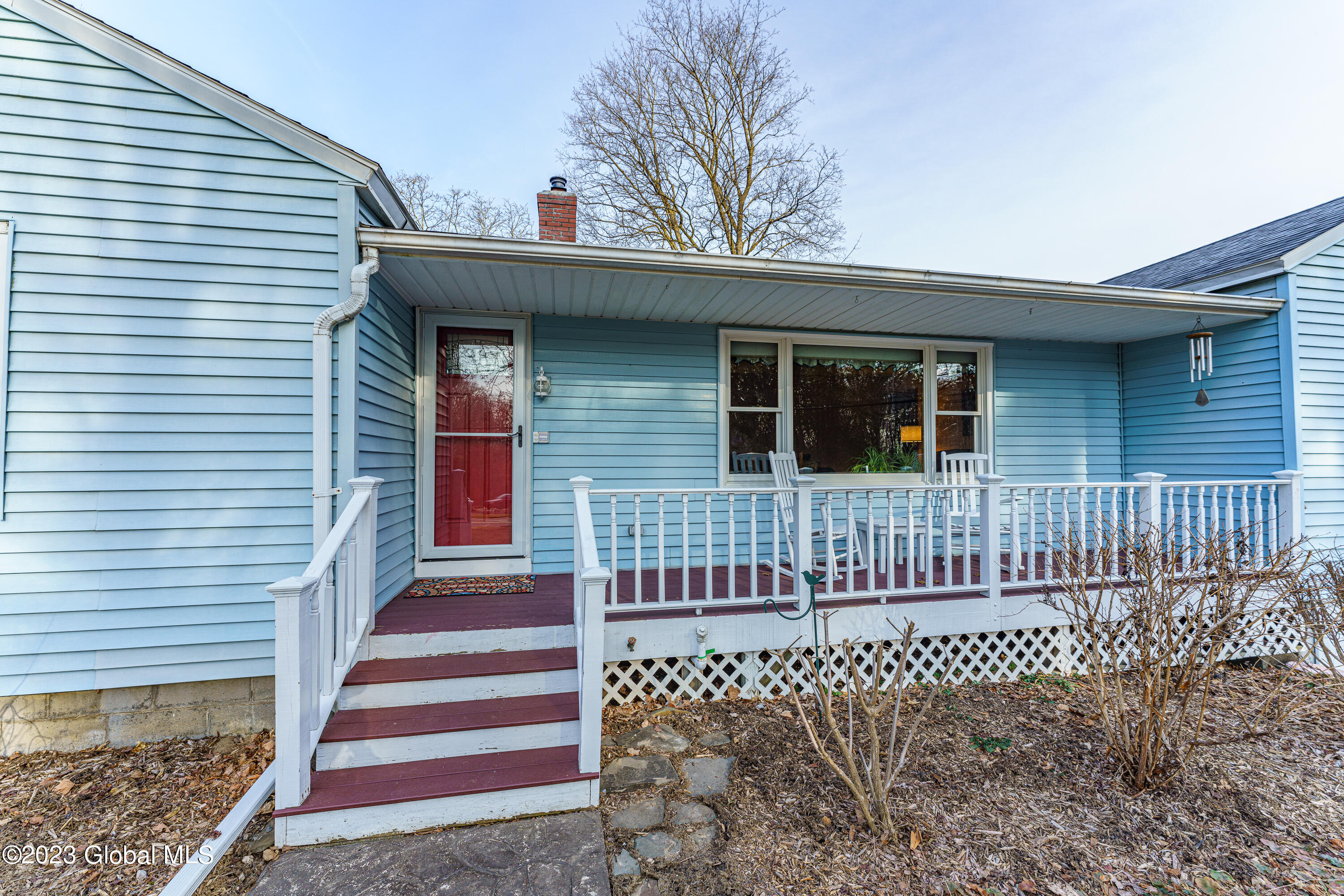 141 Gordon Road Rotterdam, NY 12306 - Photo 10 of 61 0 Front 5
