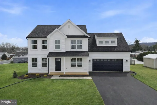 $559,990 | 228 Hockersville Road, Hershey, PA 17033