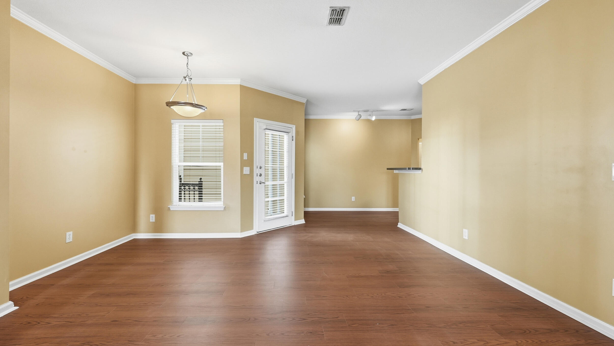 2103 Regency Court Chattanooga, TN 37421 - Photo 7 of 36 2103 regency ct-8