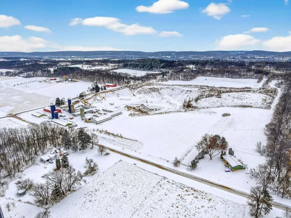 $1,600,000 | S4121 Crawford Street, Baraboo, WI 53913
