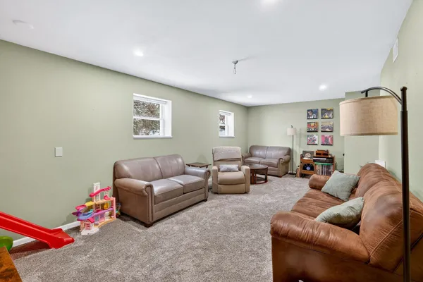 $1,600,000 | S4121 Crawford Street, Baraboo, WI 53913