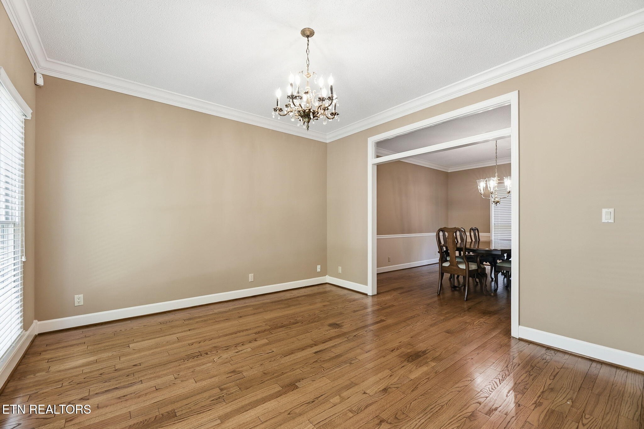 102 Cornell Lane Oak Ridge, TN 37830 - Photo 8 of 49 Gallery Image 8