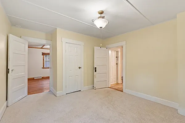 $438,000 | 10 Worcester Road, Townsend, MA 01469