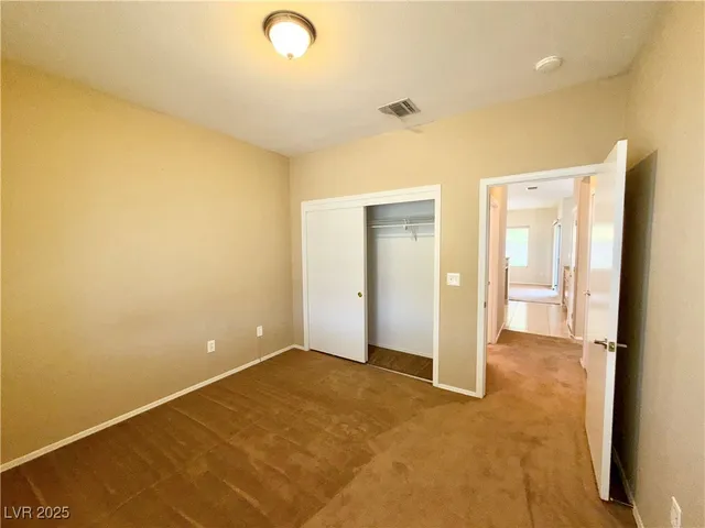 $1,800 | 2026 Wildwood Lake Street, Henderson, NV 89052