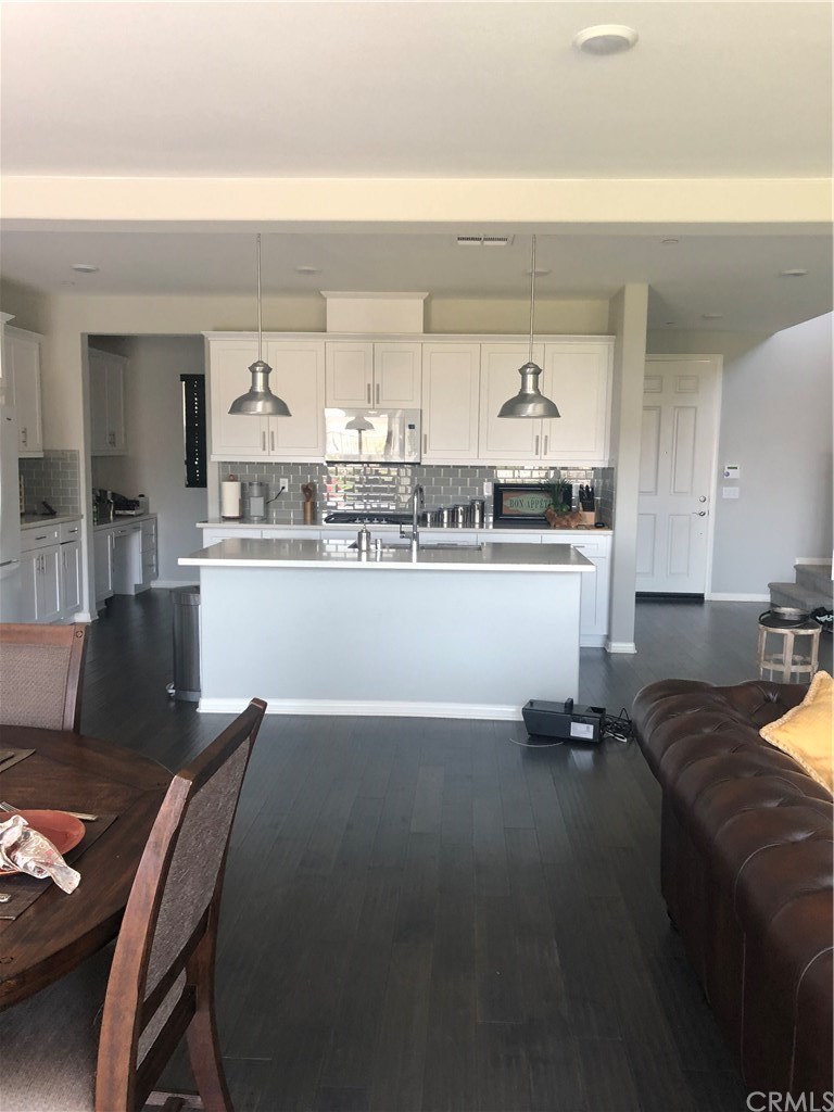 20841 Center Street Riverside, CA 92507 - Photo 9 of 43