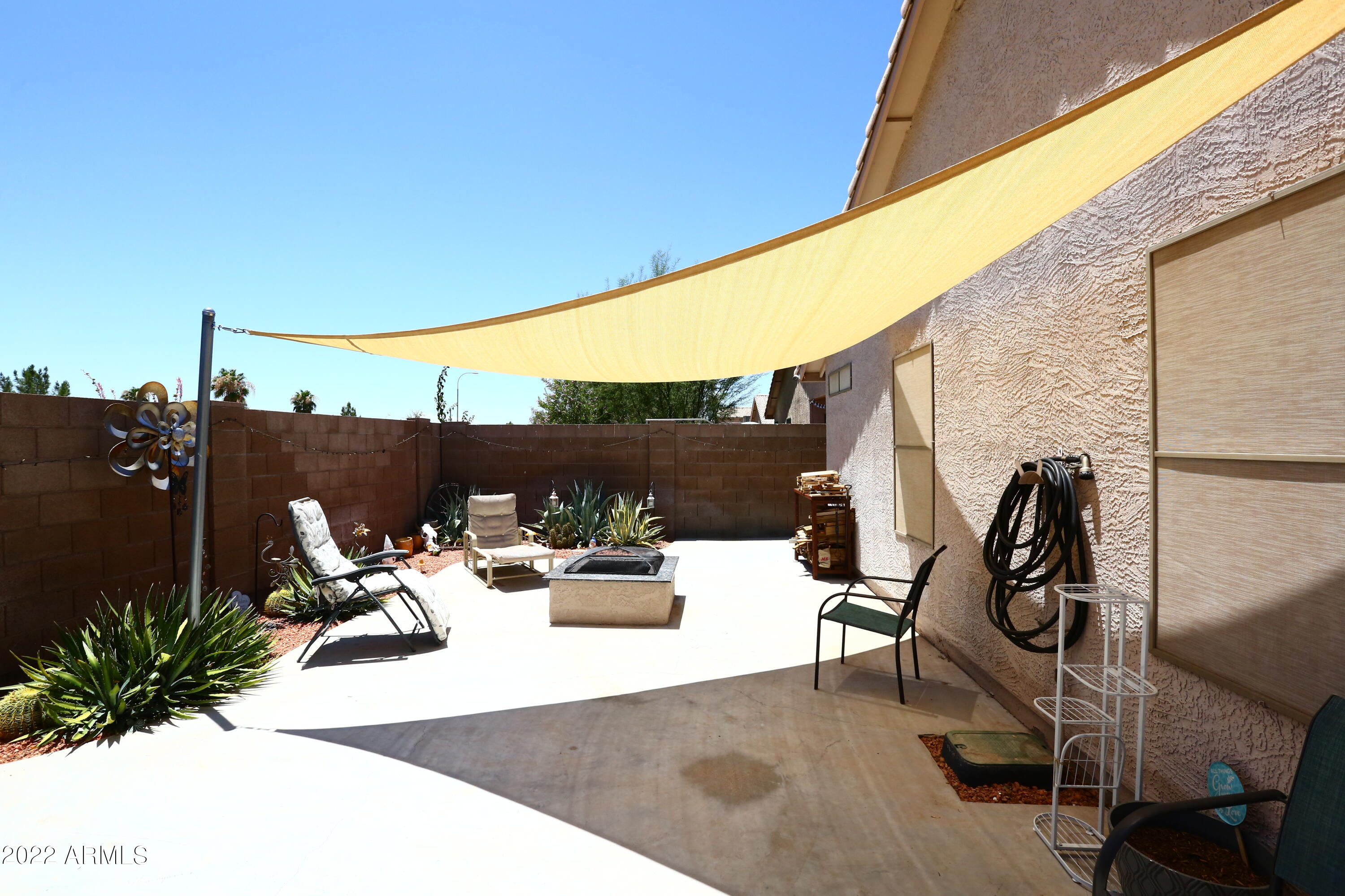 3825 South Conestoga Road Apache Junction, AZ 85119 - Photo 8 of 31 Backyard