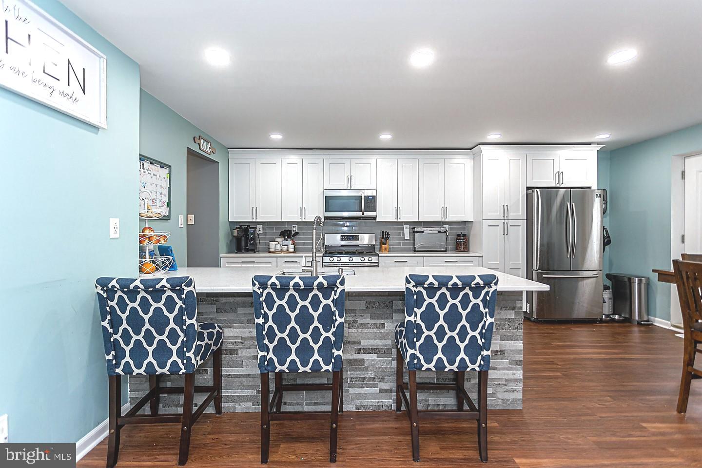 11040 Greiner Road Philadelphia, PA 19116 - Photo 1 of 36 Gallery Image 1
