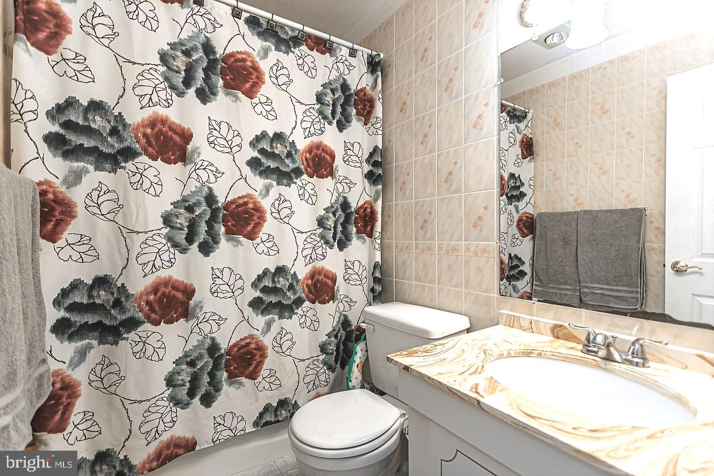 11040 Greiner Road Philadelphia, PA 19116 - Photo 26 of 36 Gallery Image 26