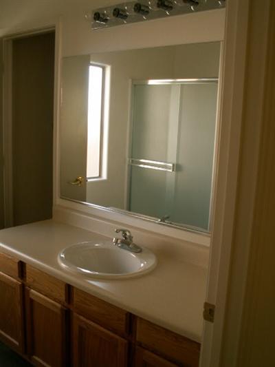 1090 South Floral Ridge Way Tucson, AZ 85710 - Photo 7 of 9
