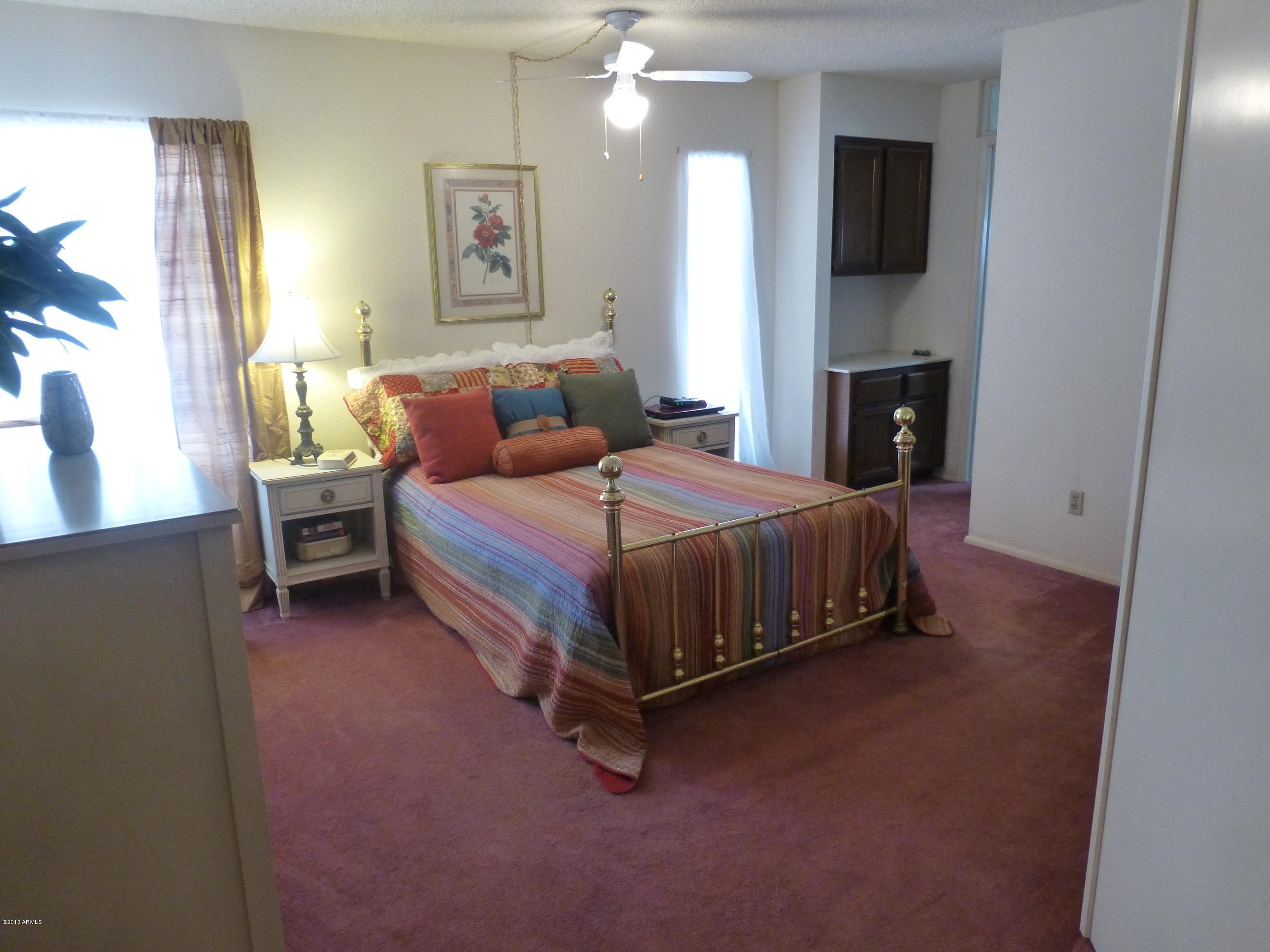 302 West Grandview Road Phoenix, AZ 85023 - Photo 16 of 24 P1000510