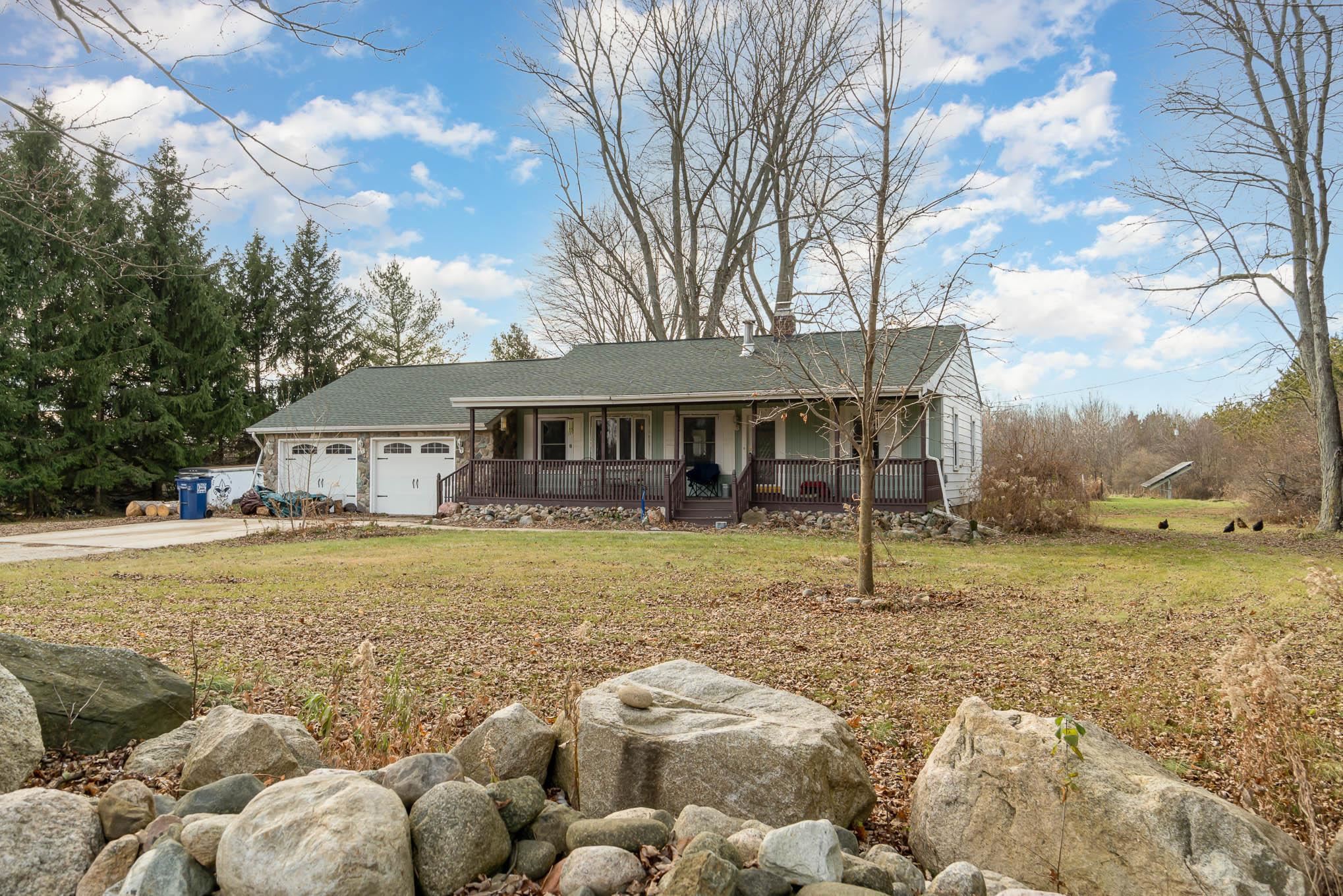 6572 South Mission Road Mount Pleasant, MI 48858 - Photo 3 of 61