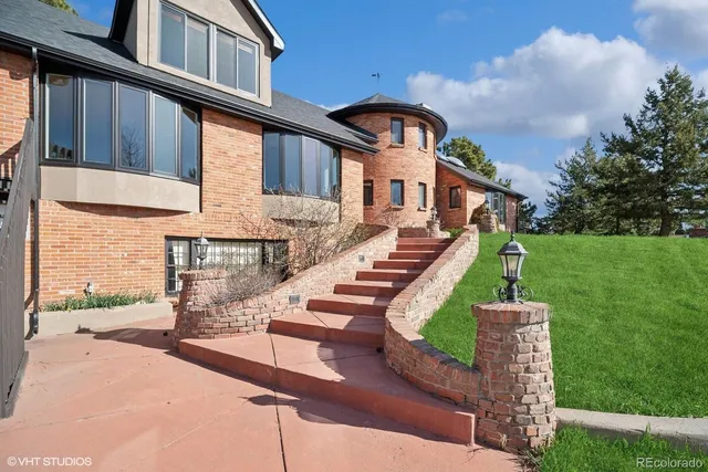 $1,275,000 | 22081 Paradise Circle, Golden, CO 80401