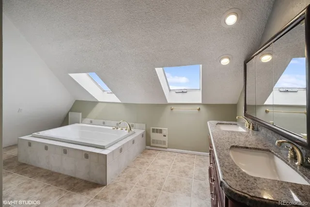 $1,275,000 | 22081 Paradise Circle, Golden, CO 80401