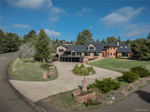 $1,275,000 | 22081 Paradise Circle, Golden, CO 80401