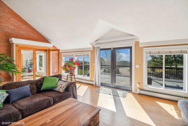 $1,275,000 | 22081 Paradise Circle, Golden, CO 80401