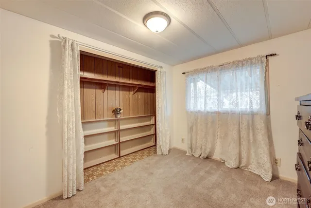 $98,000 | 11622 Silver Lake Road, Unit 58, Everett, WA 98208