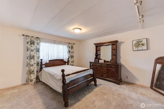 $98,000 | 11622 Silver Lake Road, Unit 58, Everett, WA 98208