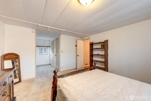 $98,000 | 11622 Silver Lake Road, Unit 58, Everett, WA 98208