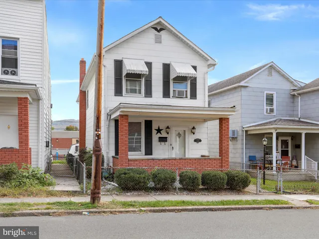 $129,900 | 126 South Street, Cumberland, MD 21502