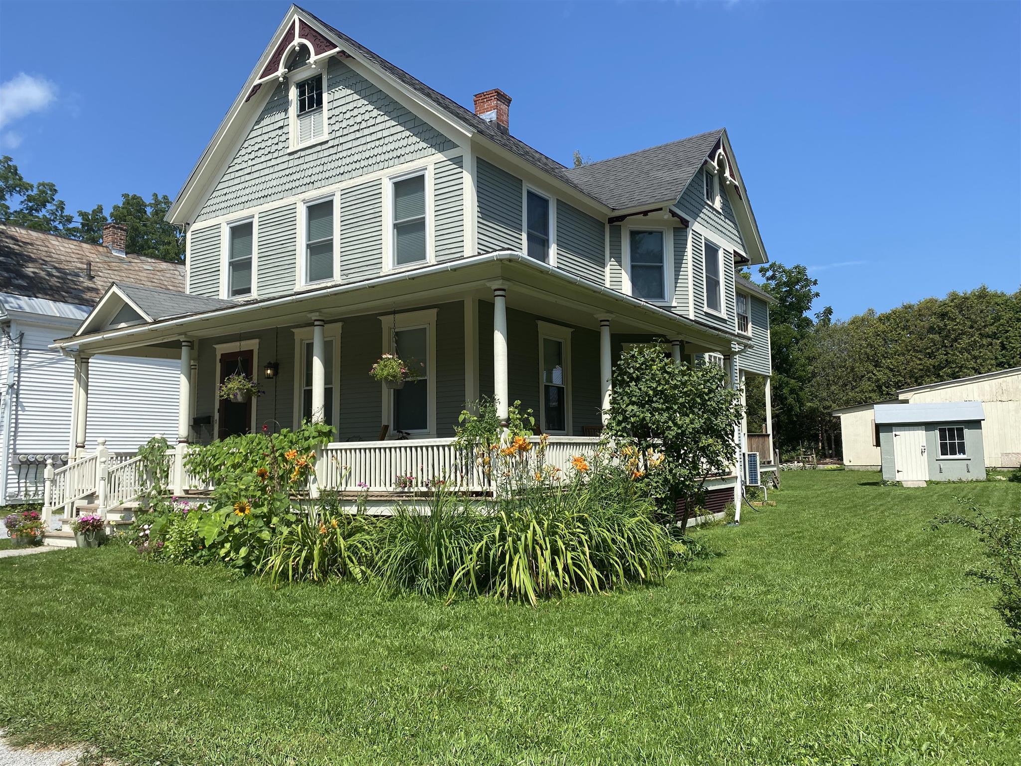 39 Crescent Street Rutland, VT 05701 - Photo 1 of 17 Gallery Image 1