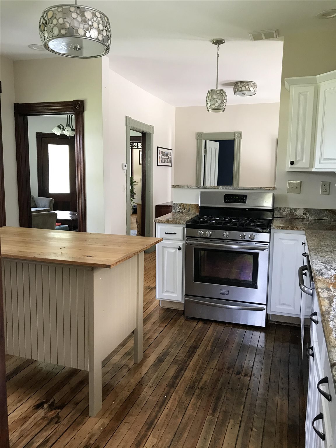 39 Crescent Street Rutland, VT 05701 - Photo 8 of 17 Gallery Image 8