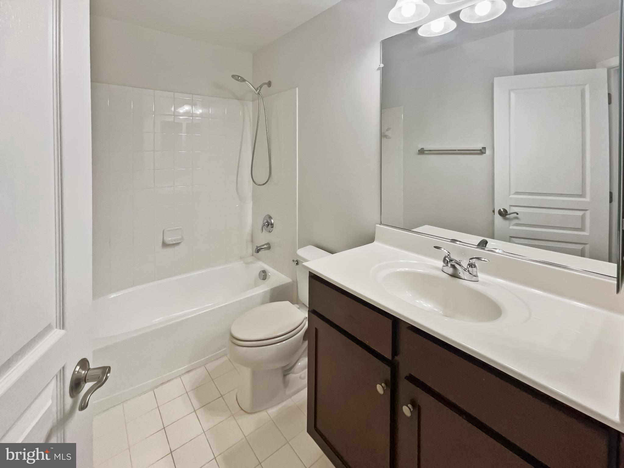 8366 Scotland Loop Manassas, VA 20109 - Photo 14 of 23
