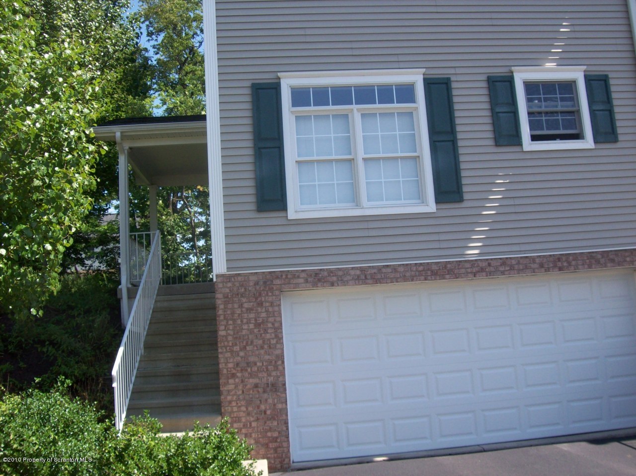 32 Waterford Road Clarks Summit, PA 18411 - Photo 3 of 7 Gallery Image 3