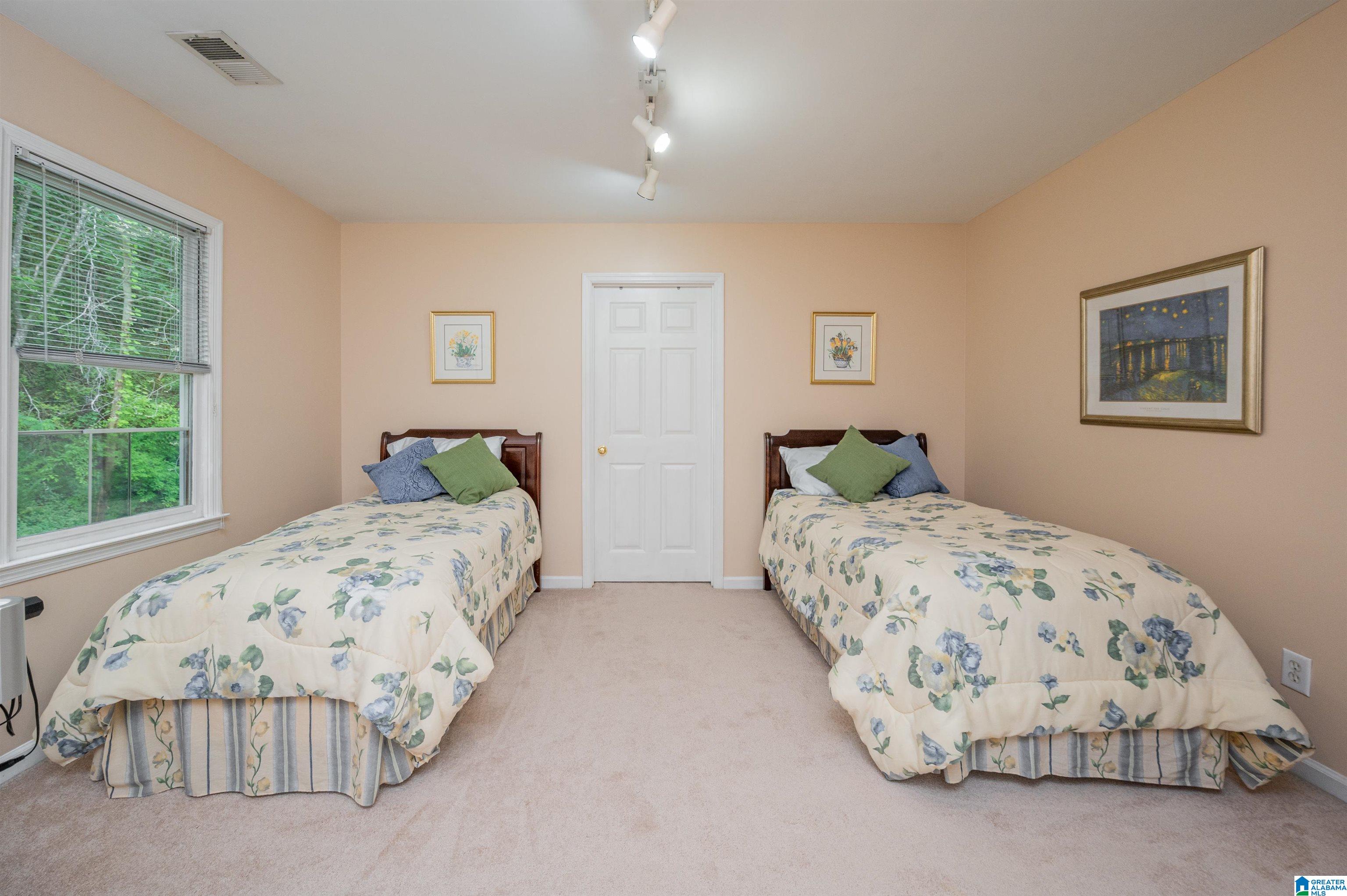 2816 Abingdon Road Birmingham, AL 35243 - Photo 40 of 50