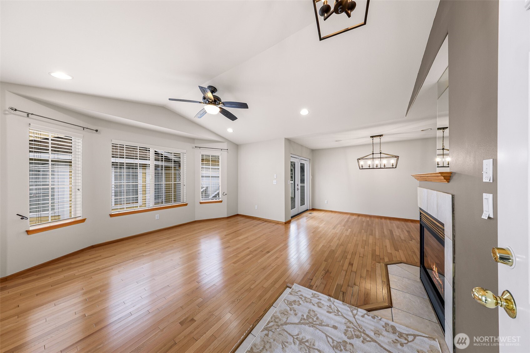 2922 Racine Street Bellingham, WA 98226 - Photo 4 of 32 Gallery Image 4