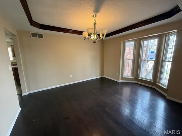 $234,900 | 71 Mimosa Drive, Granite City, IL 62040